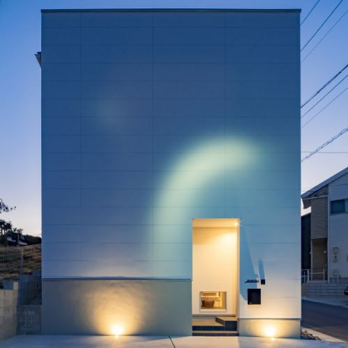 白にこだわった家