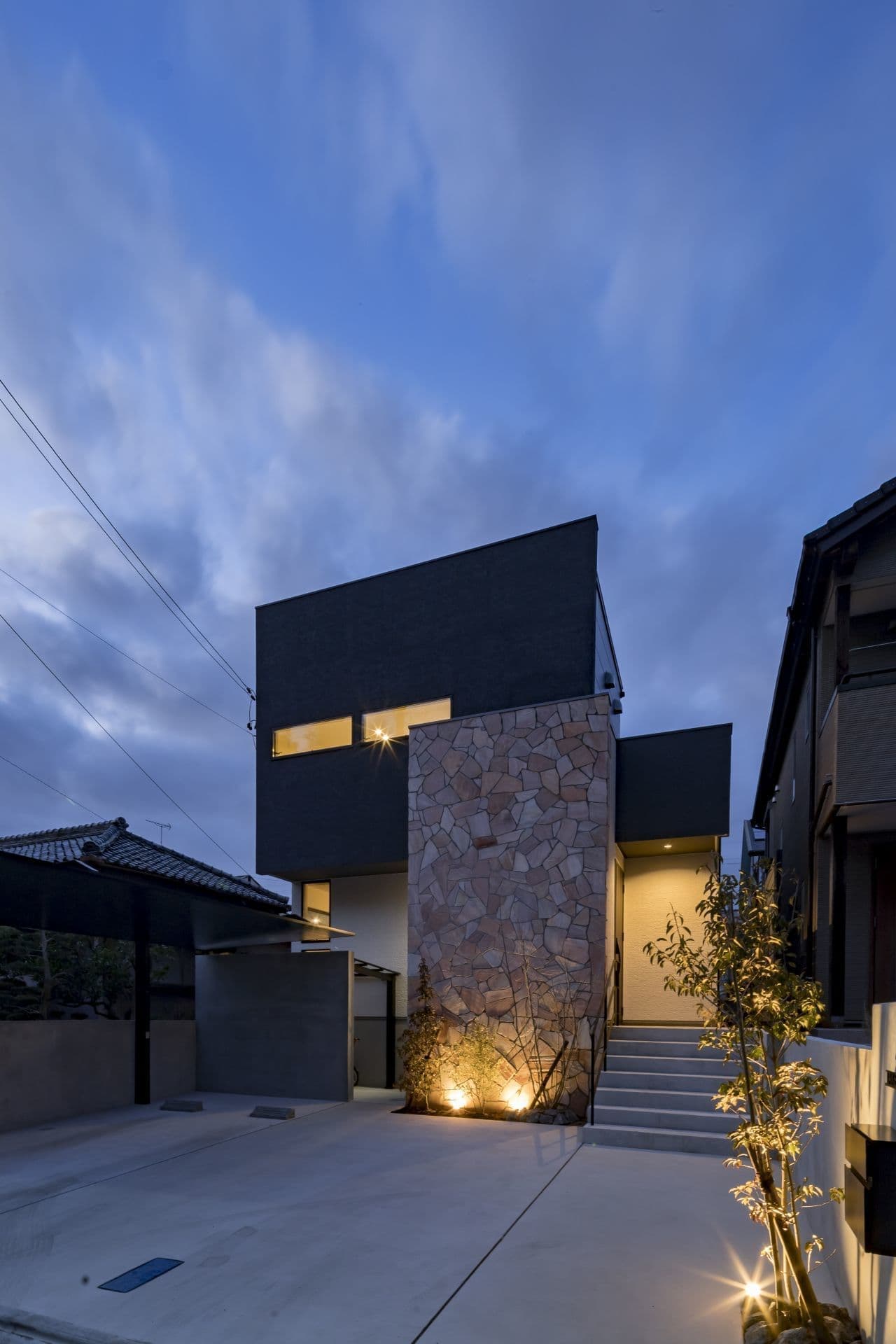 夜景外観